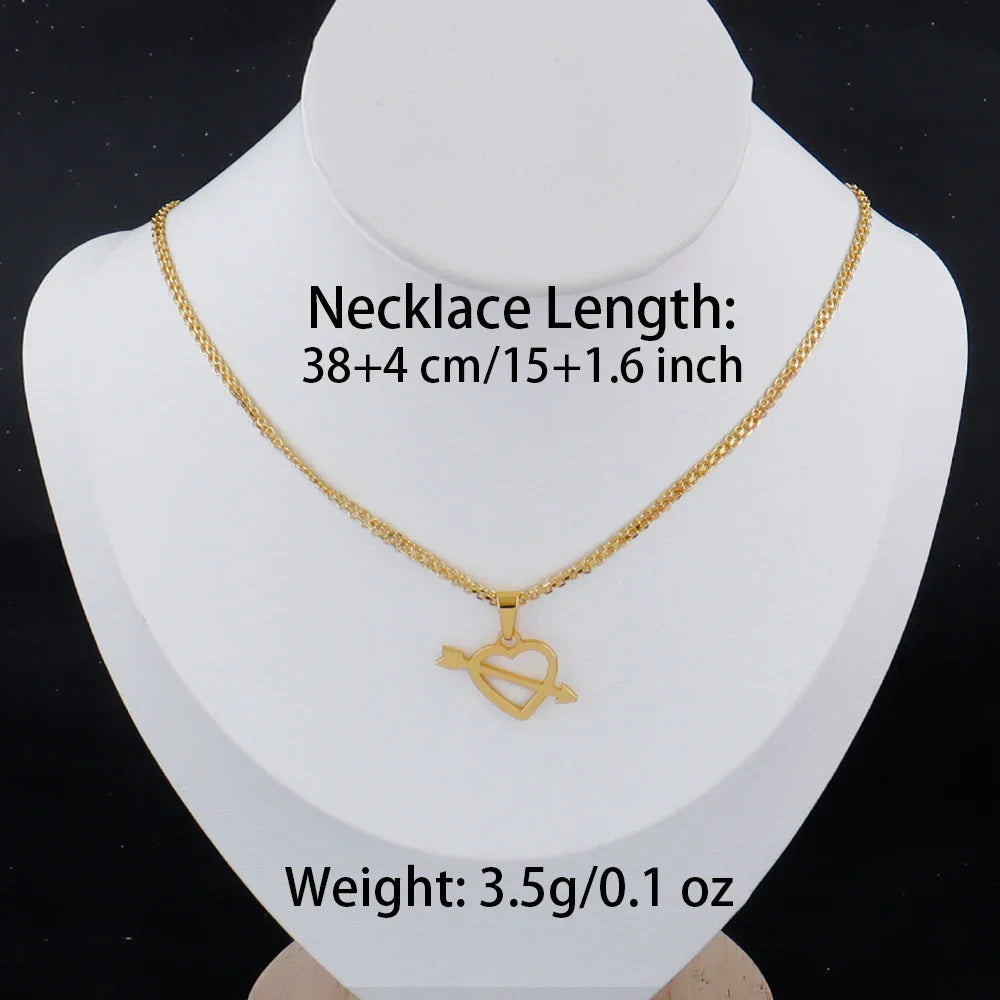 Luxury Gold Stainless Steel Letter Necklace – Minimalist Women’s Jewelry for Daily Wear & Gift