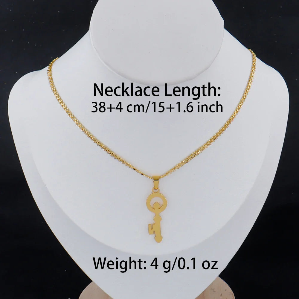 Luxury Gold Stainless Steel Letter Necklace – Minimalist Women’s Jewelry for Daily Wear & Gift