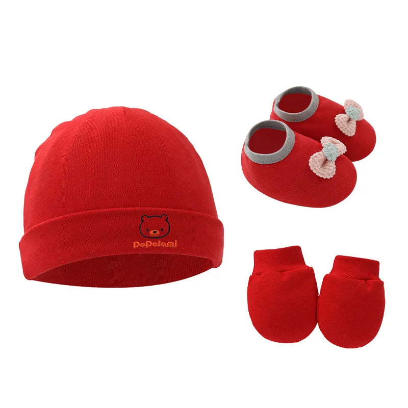 3pcs Cotton Baby Set – Newborn Beanie, Bonnet, Gloves & Socks, Cute Cartoon Caps for Boys & Girls Gift
