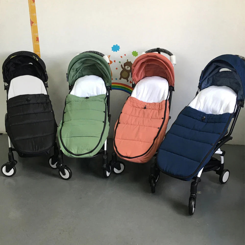 Universal Stroller Footmuff – Windproof, Waterproof & Thermal Warm, Compatible with YOYO & Bugaboo Strollers