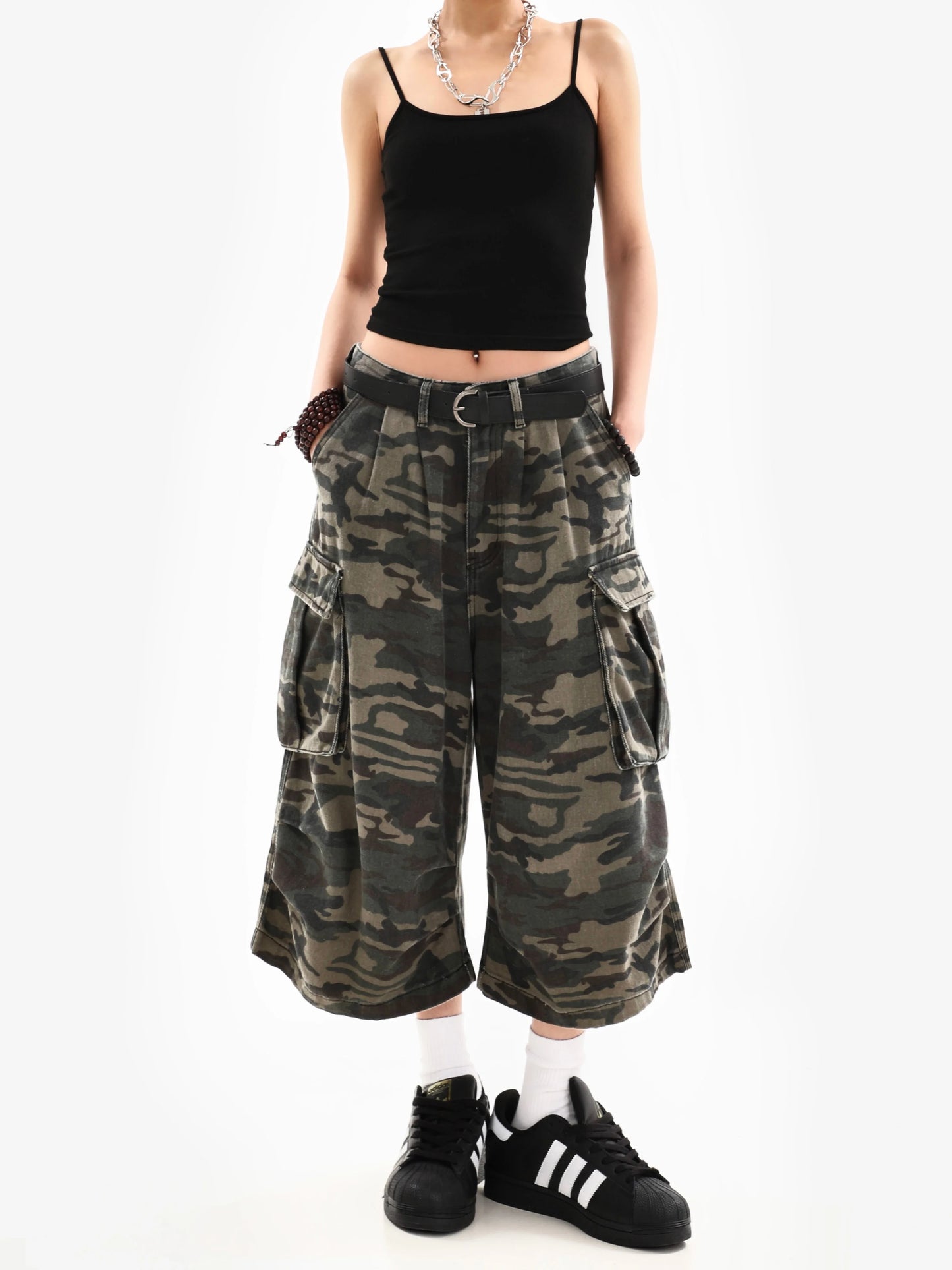 Women’s Summer Camouflage Cargo Capris — Loose Street Style Calf-Length Casual Shorts