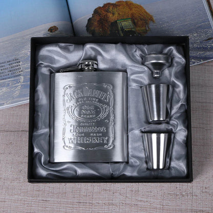 8oz Stainless Steel Hip Flask - Portable Pocket Whisky Flask with Gift Box, Outdoor Alcohol Container for Vodka and Drinks