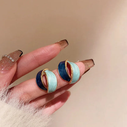 Korean Double Arc Enamel Stud Earrings – Blue Geometric Jewelry for Women