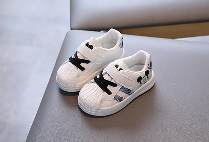 Children’s Casual Sports Shoes — Boys & Girls Soft-Soled Small White Shoes, Fashionable & Comfortable Sneakers