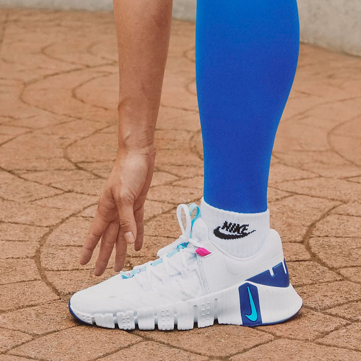 Nike Free Metcon 5 Women's Training Shoes - Breathable Athletic Sports Sneakers DV3950-103