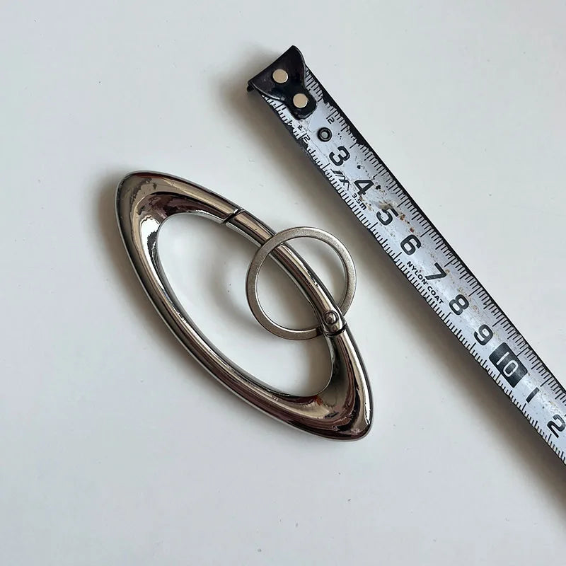 Unisex Essential Belt Icon Carabiner Keychain – Blackout Oval Solid Buckle for Men & Women Bag Accessories
