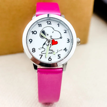 Cute Snoopy Kids Quartz Watch — Kawaii Anime Wristwatch with Colorful Luminous Hands, Fashionable Gift for Boys