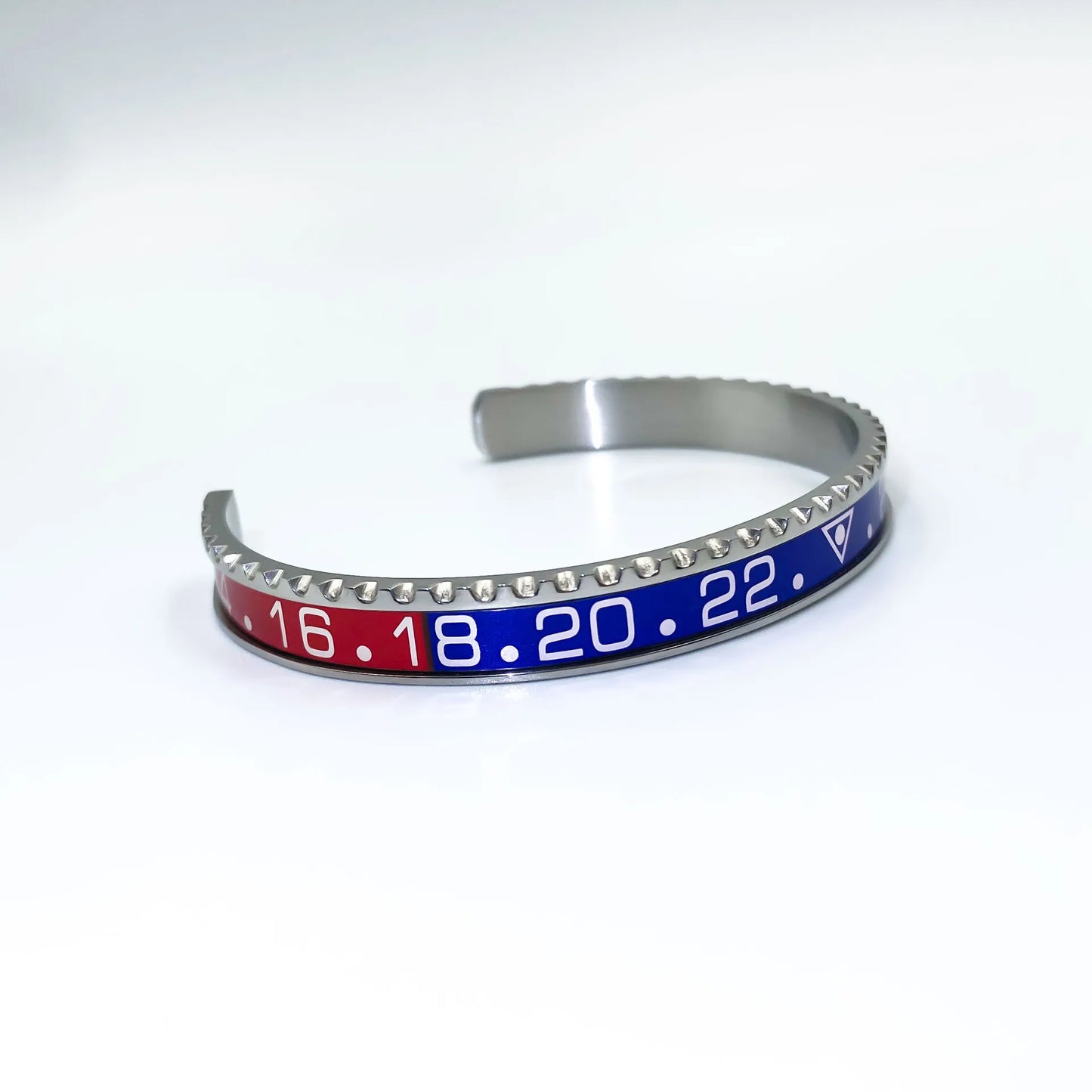 New Stainless Steel Digital Display Bracelet — Fashion Jewelry for Men & Women