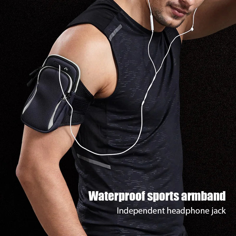 Universal Armband Sport Phone Case: Running Arm Holder for iPhone, Xiaomi, Huawei - Fits Phones Under 6.5" to 7.2