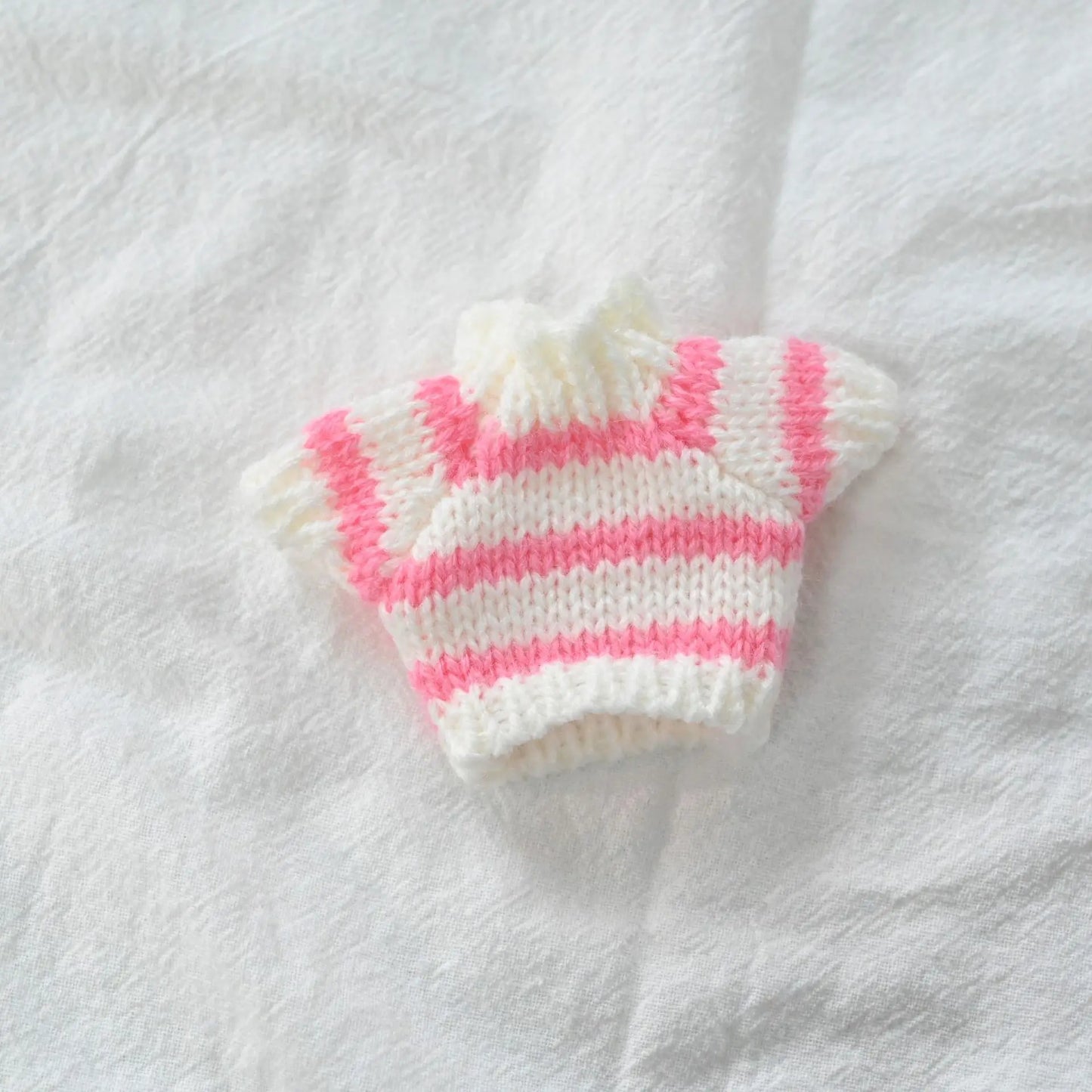 Labubu Striped Sweater Outfit - Matching Hat Pendant, Customizable Doll Accessories