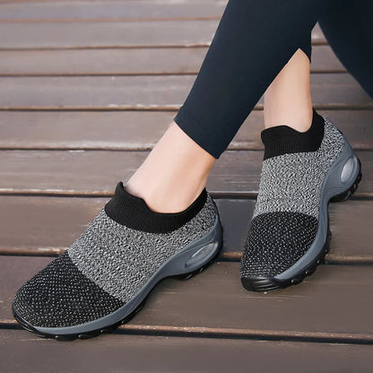 Sporty Comfort: Women's Fashionable Thick Sole Sneakers - Casual Sports Socks, Air Cushion, Elevated Sloping Heel, Rocking Shoes