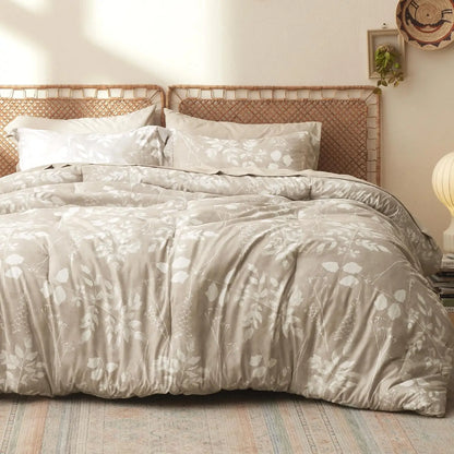 Bedsure 7-Piece Floral Comforter Set – Reversible Botanical Bedding with Sheets, Pillowcases & Shams