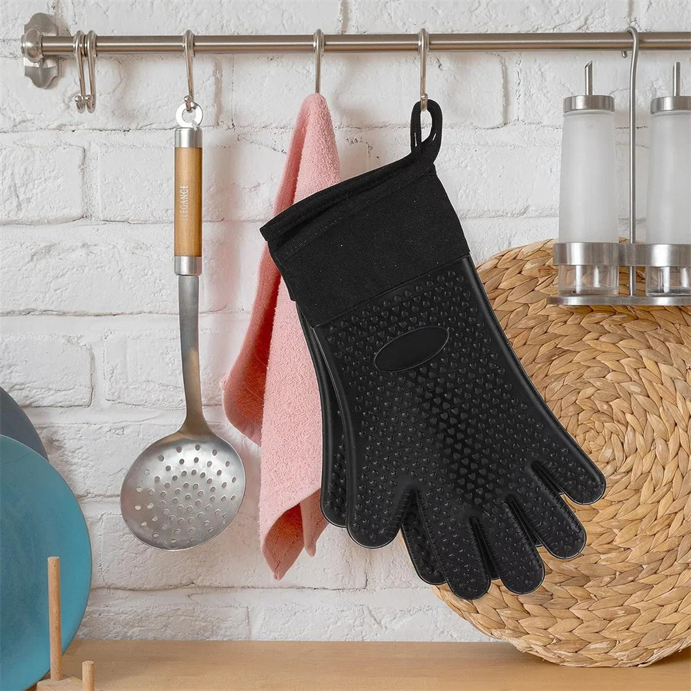 Heat-Resistant Silicone Gloves – Non-Slip Oven Mitts for Kitchen, BBQ, Baking & Cooking with Canvas Stitching