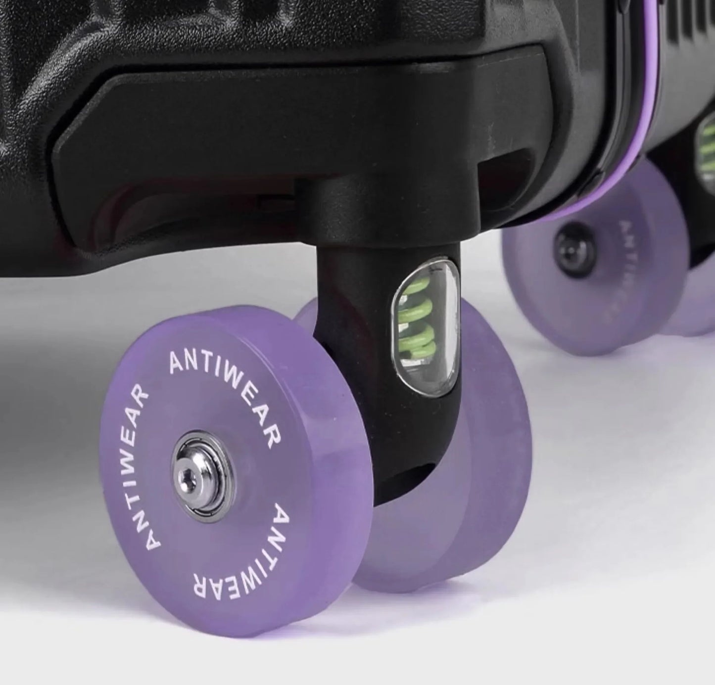 Aluminum Frame Rolling Luggage — Wide Handlebar Trolley Suitcase with Colorful Silent Spinner Wheels, TSA Lock & Large Capacity