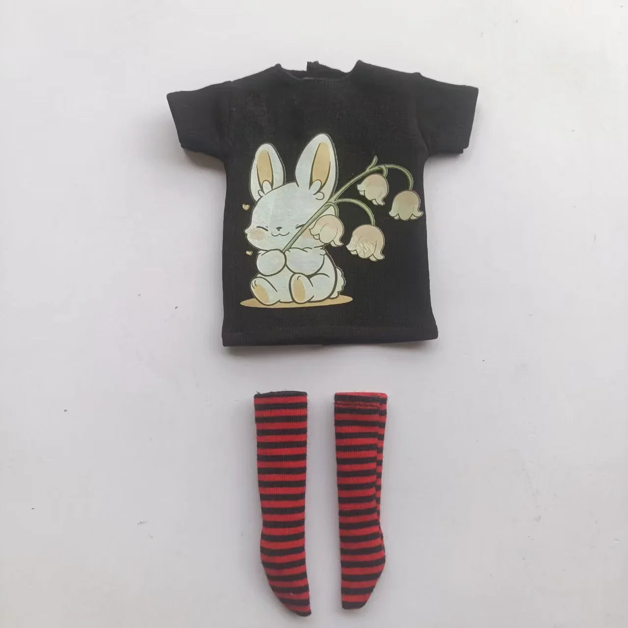 Handmade OB24 1/6 Blyth Doll Clothes – Cartoon T-Shirt with Striped Socks for 1/6 Doll Accessories