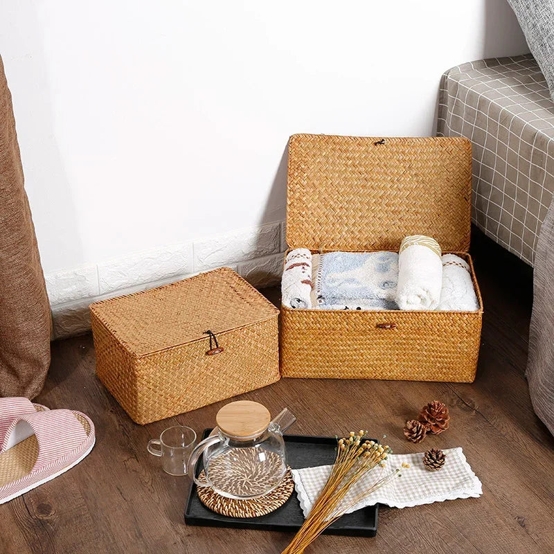 Handmade Seagrass Woven Storage Box with Lid - Seaweed Finishing Basket for Sundries, Bath Cosmetics, and Towels, Model MX01161829