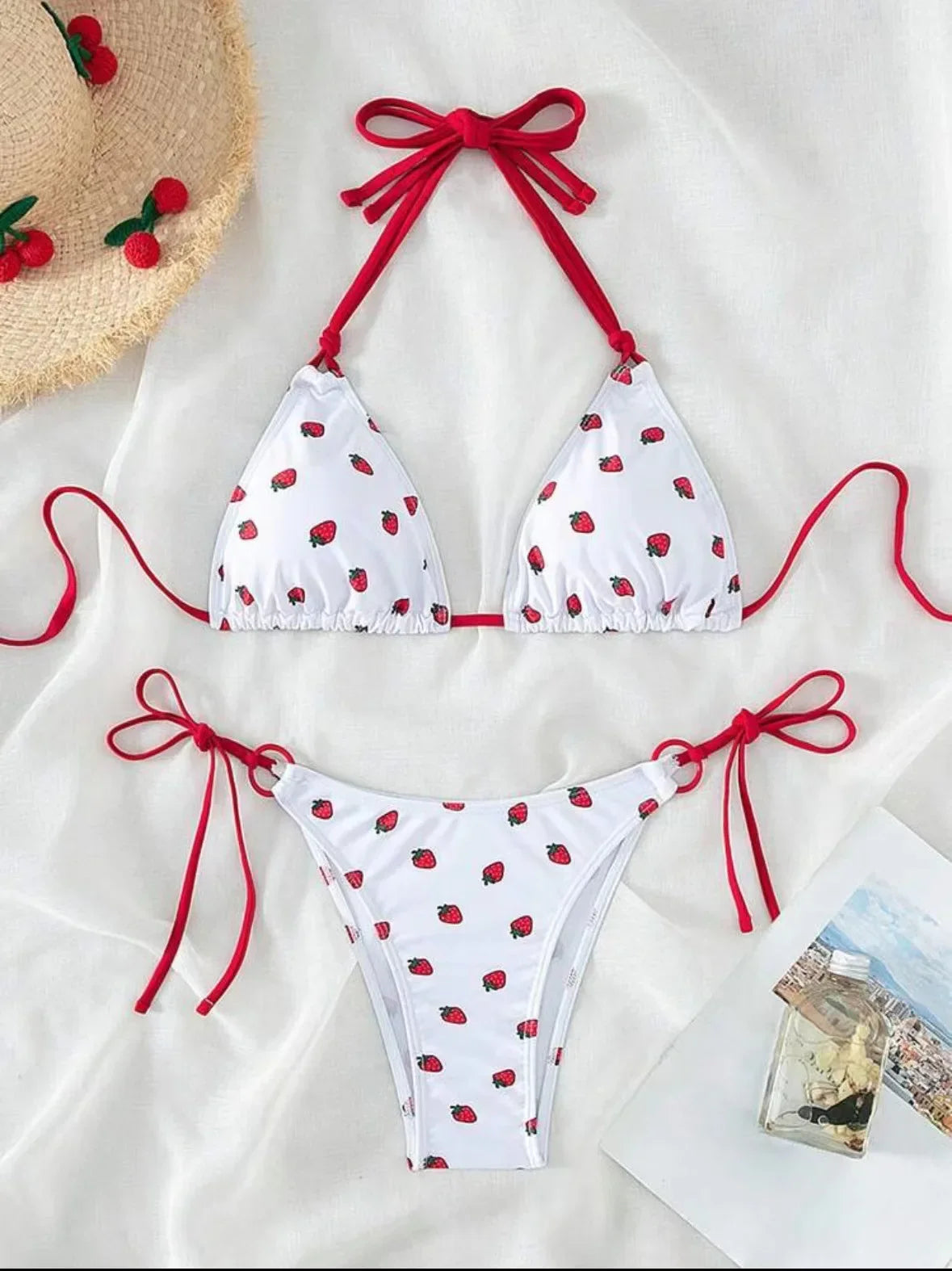 Women’s Strawberry Print Halter Bikini Set – Cute Two-Piece Swimwear, Beach Bathing Suit Summer Beachwear Outfit