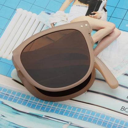 UV400 Polarized Folding Sunglasses – Anti-UV Oval Frame for Men & Women