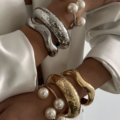 Ingemark Chunky Pearl Cuff Bracelet – Punk Heavy Metal Steampunk Bangle for Women & Men 2025