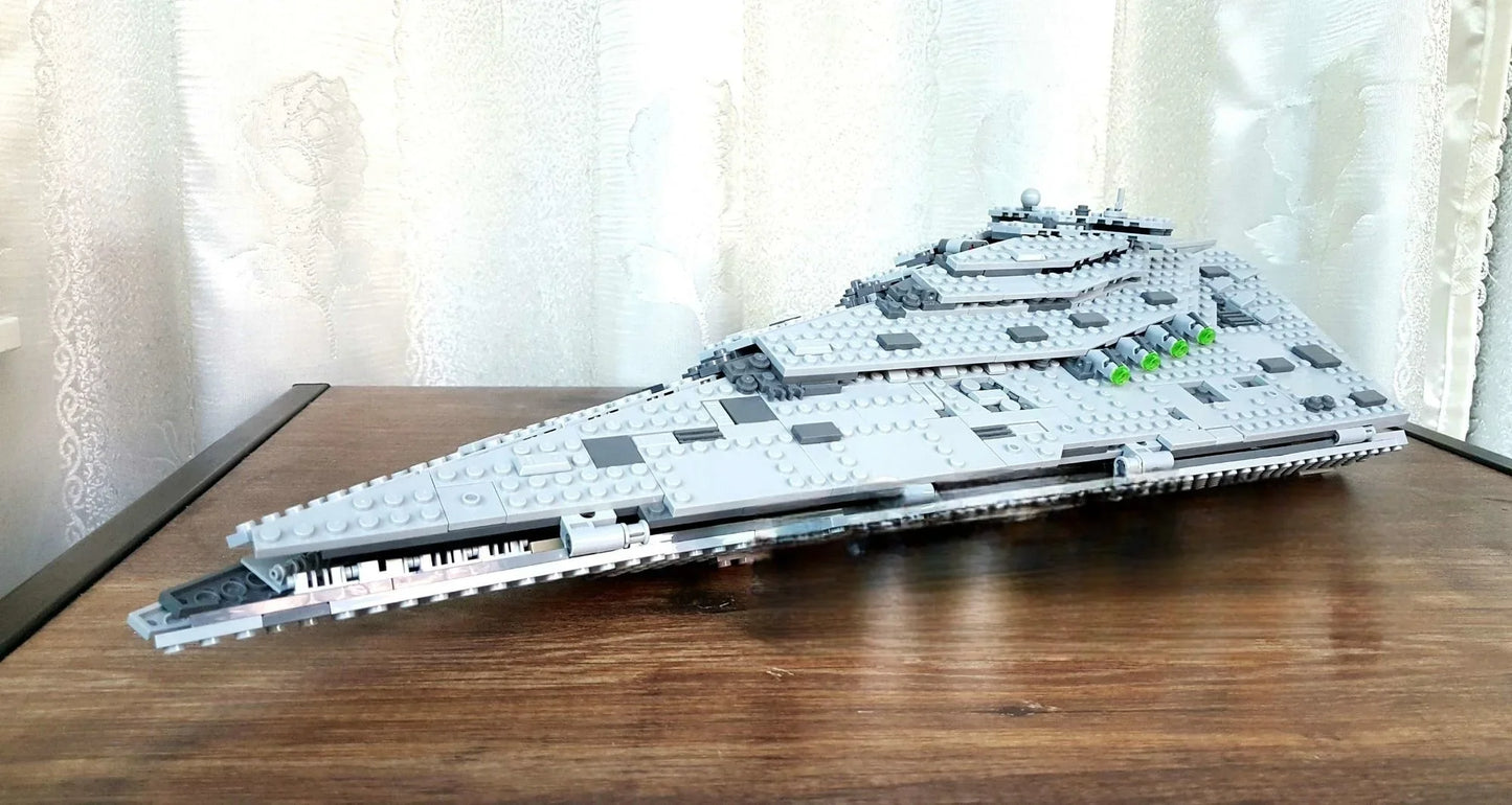 New MOC Cosmic Fighter Spaceship Building Blocks – Model Toy for Kids, Boys’ Holiday & Home Decor Gift