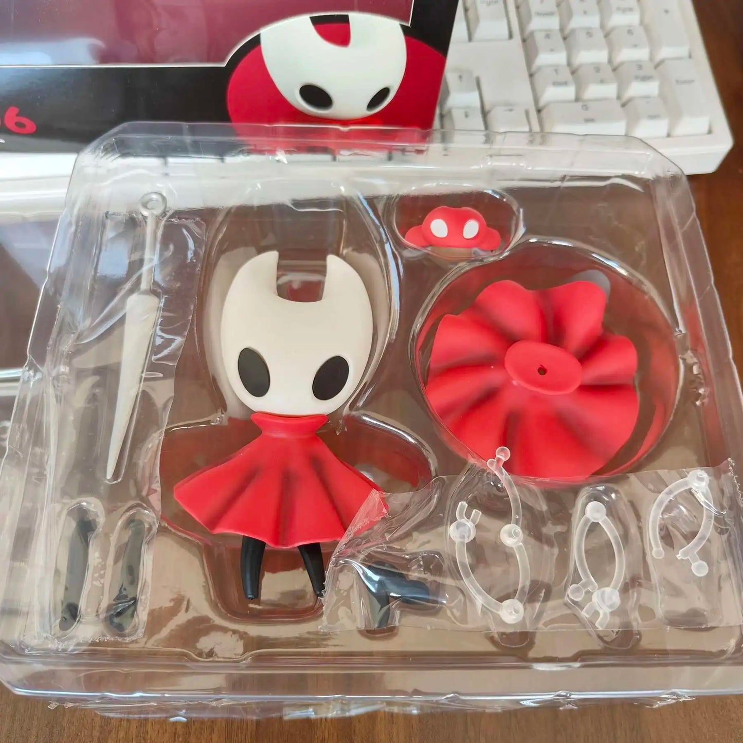 Anime Hollow Knight Figures #2195 Knight & #2196 Hornet – 11cm Action Toy Collectible Gift