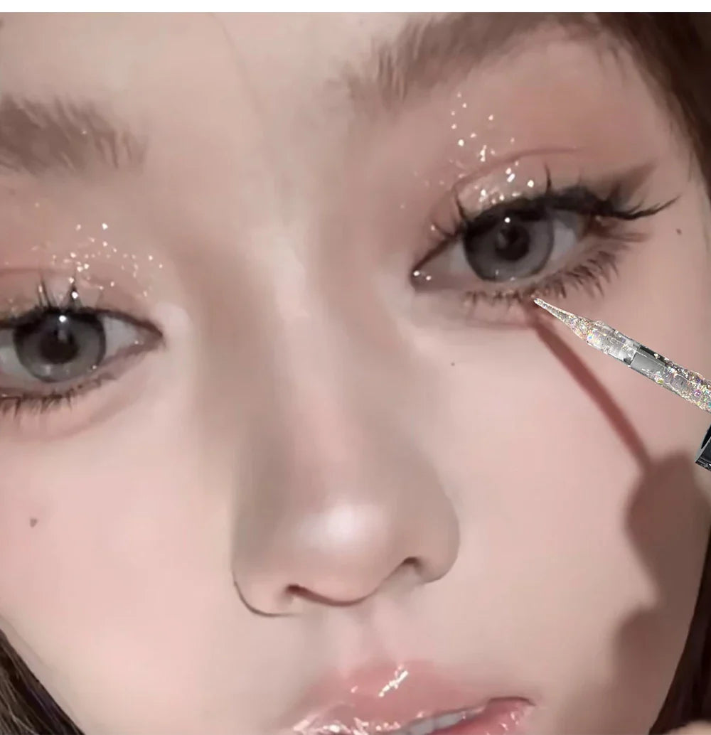 Balletism Liquid Eyeshadow – Fine Shimmer, Highlighter & Long-Lasting Glow