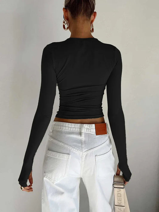 Fashion Women's Long Sleeve T-Shirt - Crew Neck Solid Slim Fit Crop Top with Thumb Holes for Daily Summer Streetwear
