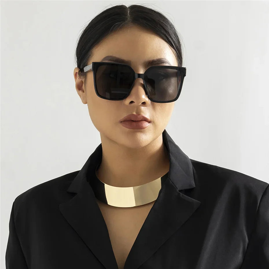 Exaggerated Chunky Metal Wire Choker Necklace – Gold Punk Collar, Wide Smooth Chain, Steampunk Jewelry for Women