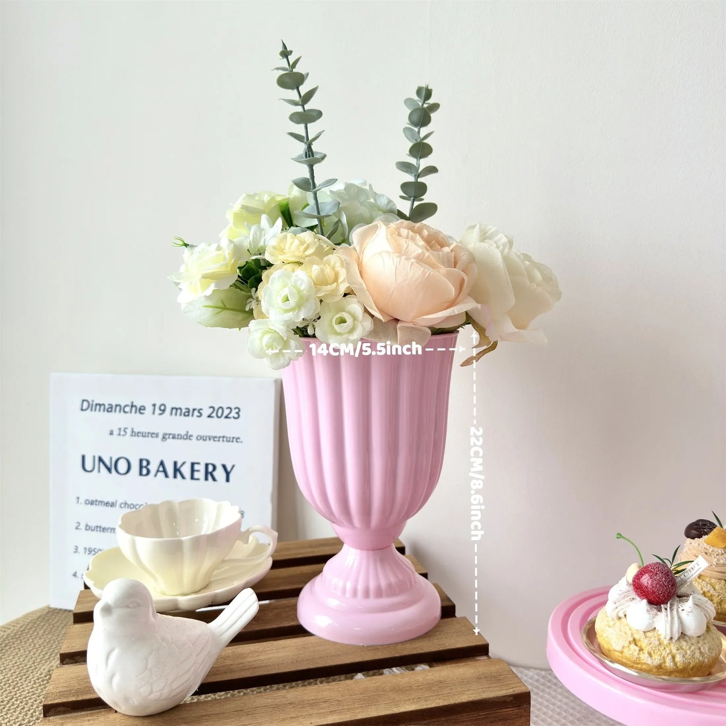 Mini Flower Arrangement Pots — Plastic Vases for Table Centerpieces, Home, Wedding, Party & Christmas Decor
