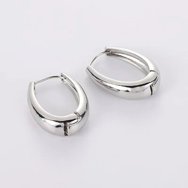 Uworld Hypoallergenic Vintage Round Stud Earrings – Premium 18k Gold Plated Stainless Steel Jewelry for Women Party