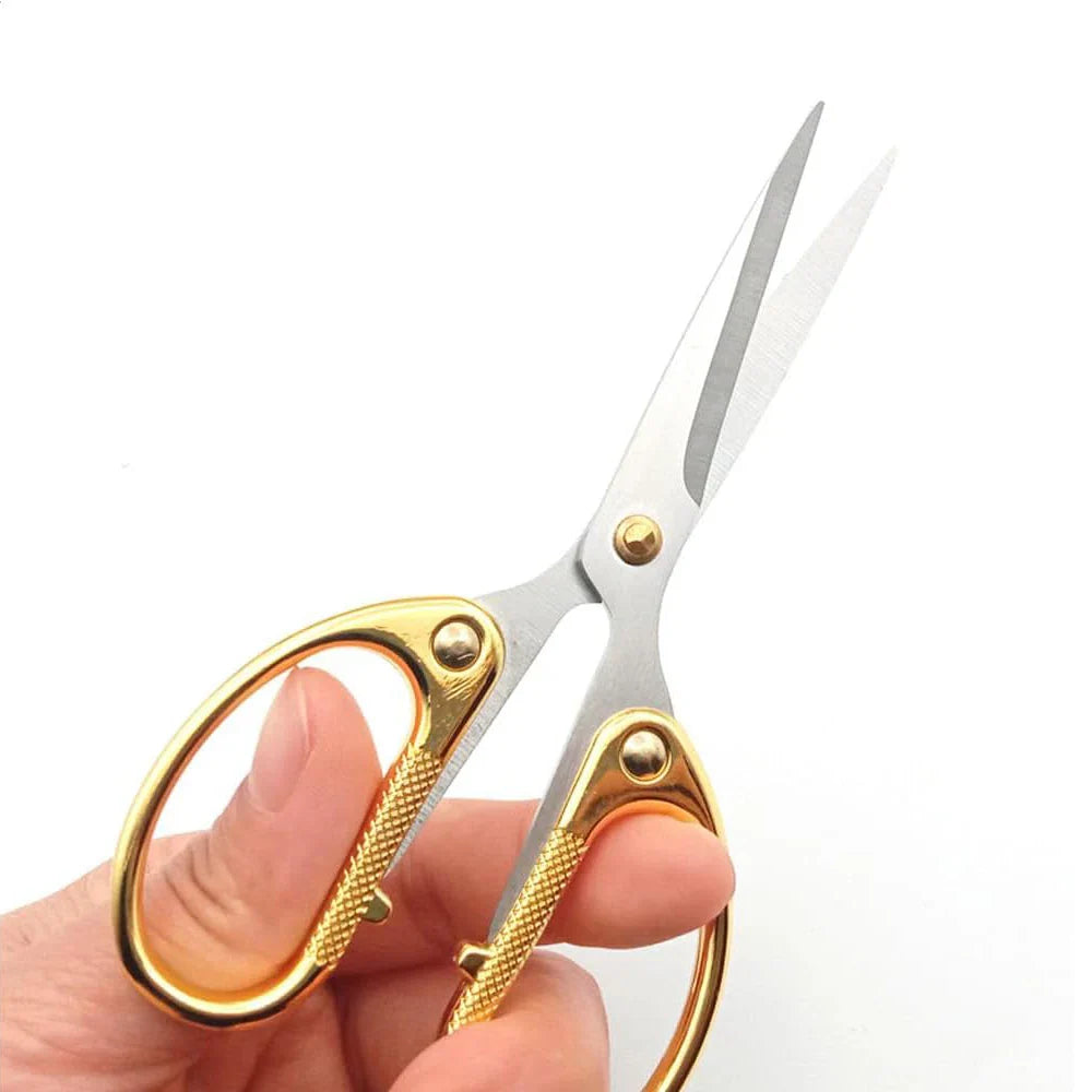 Professional Sewing Scissors – Tailor’s Fabric Cutter for Clothing, Household & Office Use