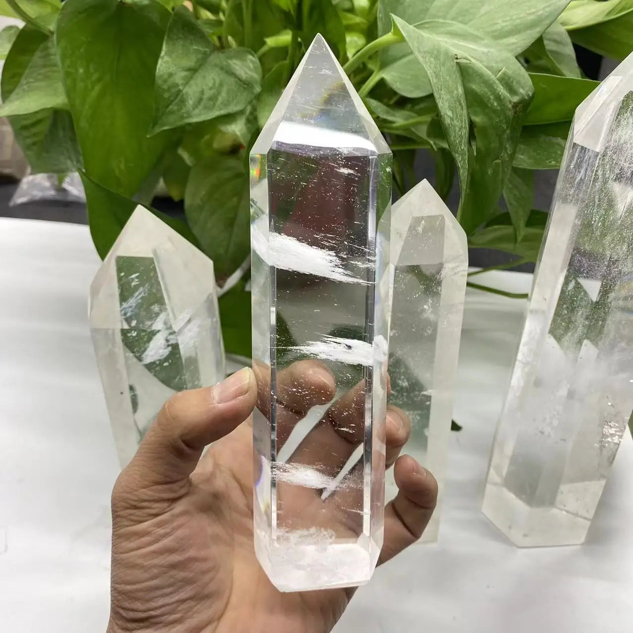 Large Clear Quartz Obelisk Crystal Wand – Healing Feng Shui Point for Home Decoration and Crystal Therapy