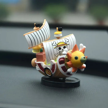 7cm One Piece Anime Ship Figure — Mini Luffy & Thousand Sunny Going Merry Assembled Model Toy