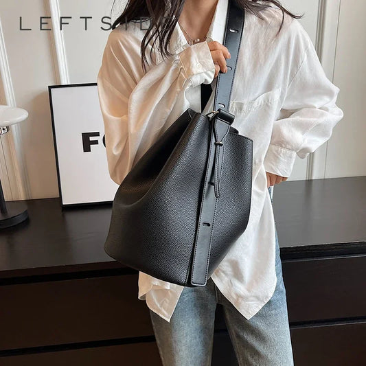 LEFTSIDE Retro Small Solid Color Leather Shoulder Bag – 2025 Korean Designer Handbag for Women