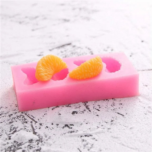 3D Mini Fruit Silicone Candle Mold — Strawberry, Raspberry, Blueberry, Tangerine & Mulberry for Soap, Fondant & Wax Melts