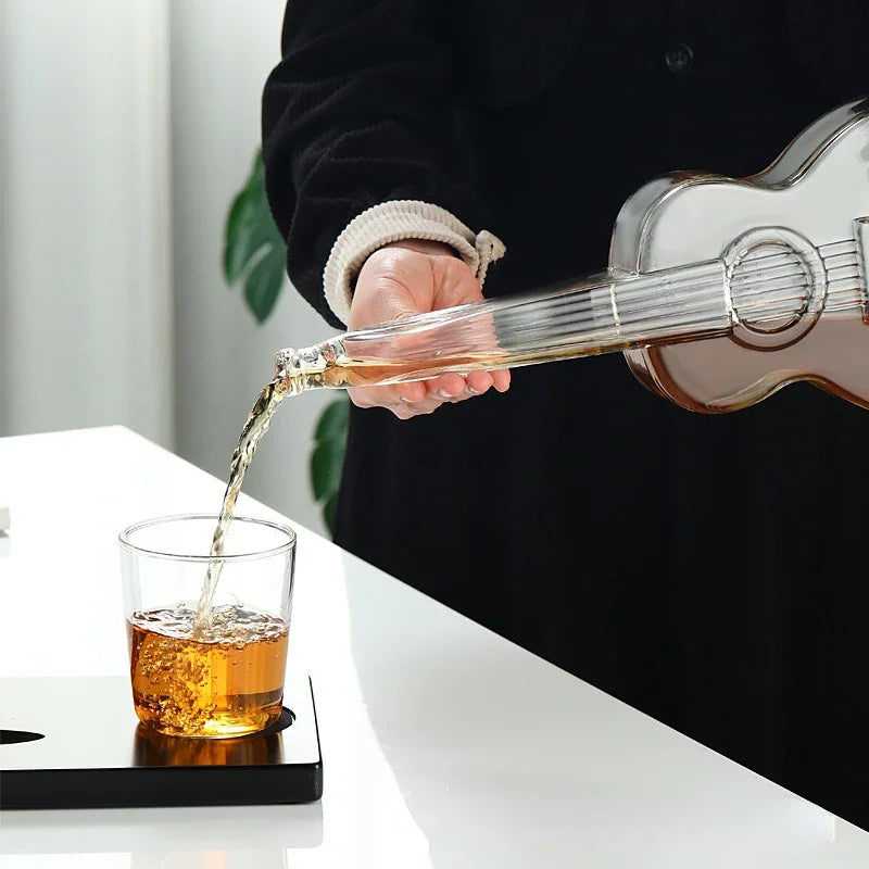High Borosilicate Glass Wine Decanter – Guitar & Violin Shaped Thickened Transparent Bottle, Decorative Craft Wine Set
