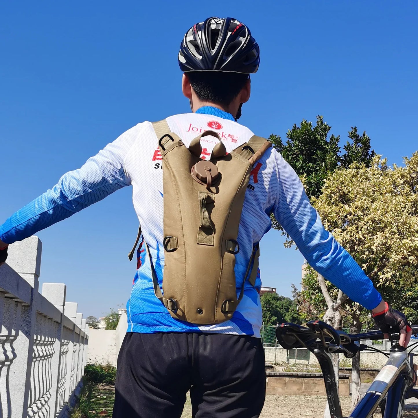 Tactical 3L Hydration Backpack – Waterproof Water Bag for Outdoor Sports, Cycling, and Mountaineering