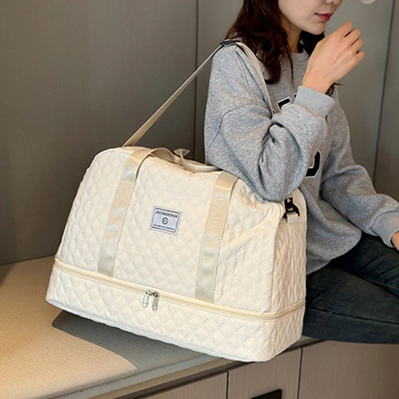 Short Trip Travel Bag – Large Capacity Waterproof Handbag with Dry & Wet Separation for Men & Women
