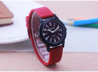 Children's 60-Minute Scale Quartz Wristwatch - Silicone Strap Watch for Boys & Girls, Junior High & Elementary School Exam Watch