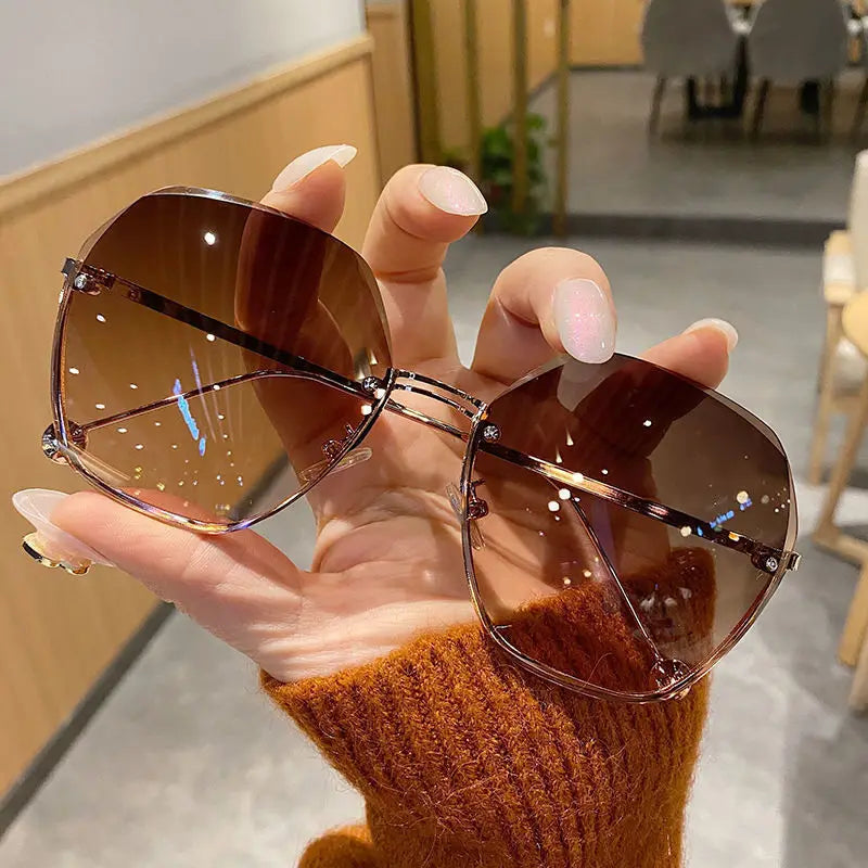 2024 Luxury Polarized Sunglasses for Men — High-End Square UV400 Driving Eyewear & Fashion Travel Sun Glasses