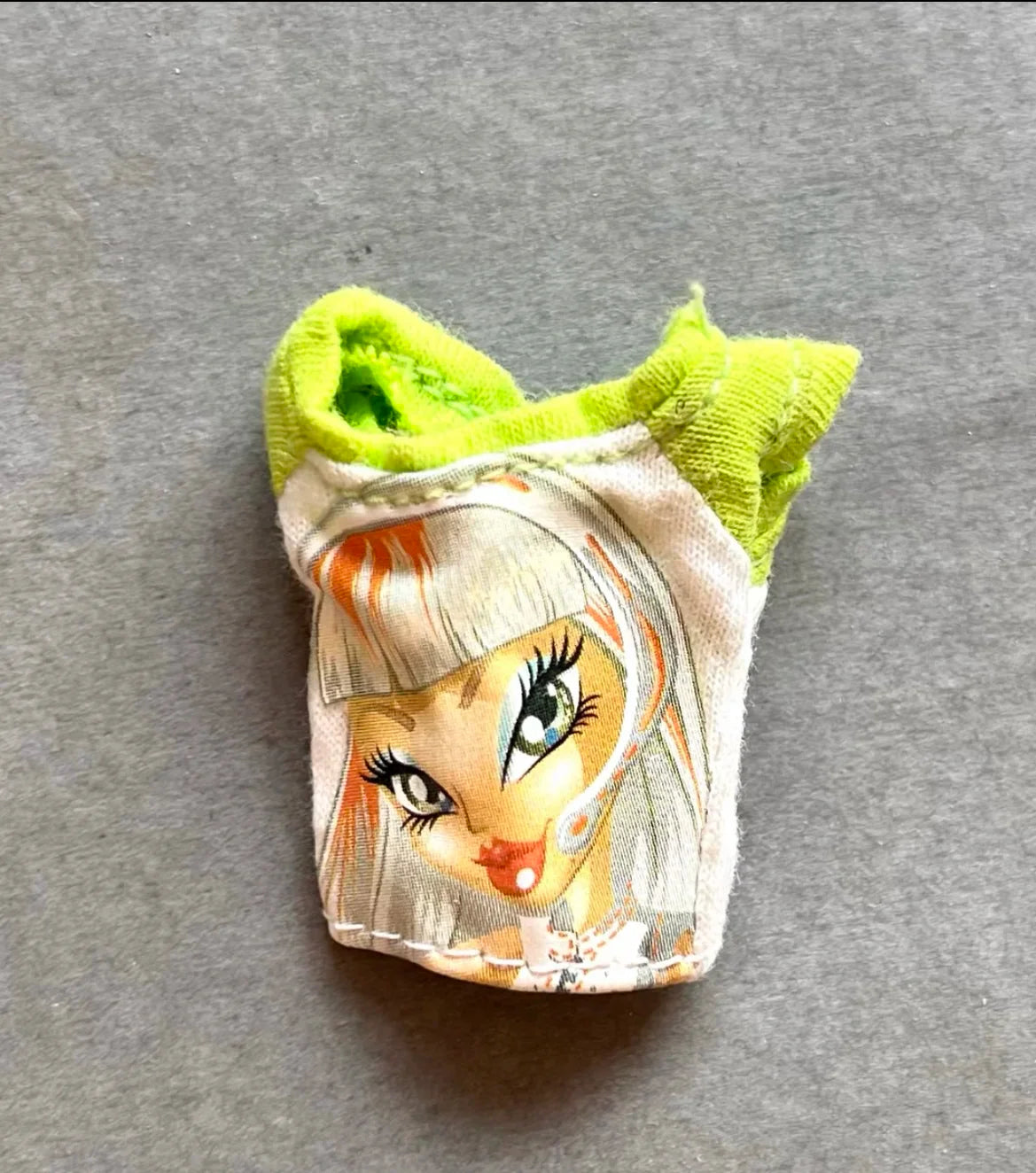 Bratz & Monster High Doll Clothes – Fashion Tops & Shirts for 30cm Dolls