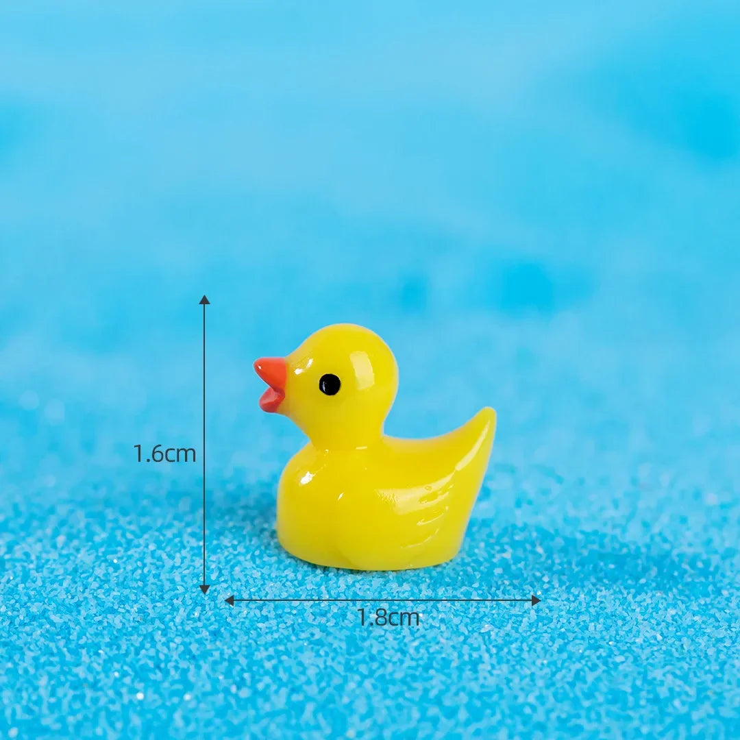 200pcs Mini Resin Yellow Ducks – Tiny Duck Figures for Garden Crafts, Fairy Landscape Decoration, and Miniature Plant Scenes
