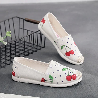 Women’s Breathable Mesh Slip-On Flats - Lightweight Casual Printed Fisherman Shoes for Everyday Fashion