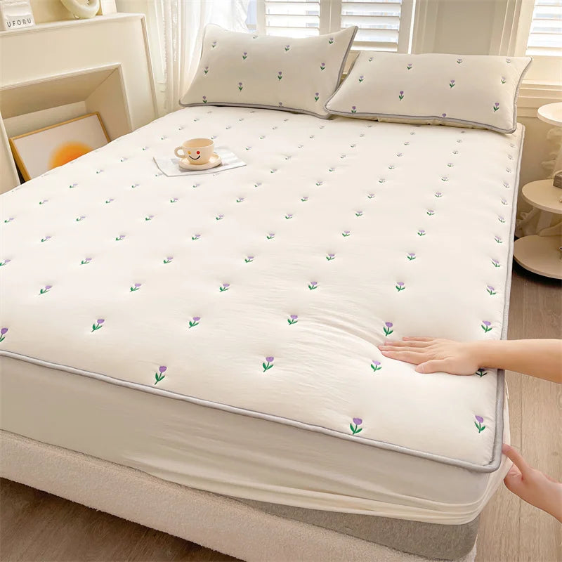 Thick Embroidered Mattress Cover 90x200 – Elastic Fitted Sheet Queen Size Bed Cover (Pillowcase Sold Separately)