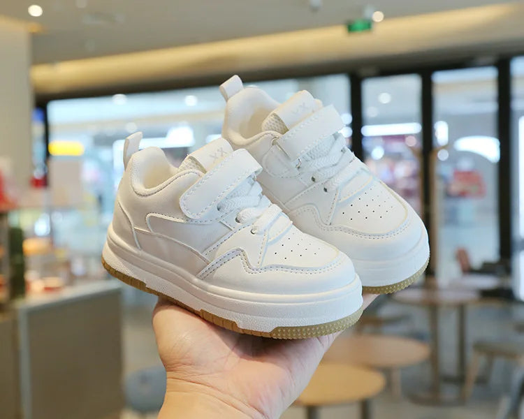 Children’s White Sports Shoes — Spring & Autumn Lightweight Anti-Slip Sneakers, Boys Soft Sole Casual Board Shoes