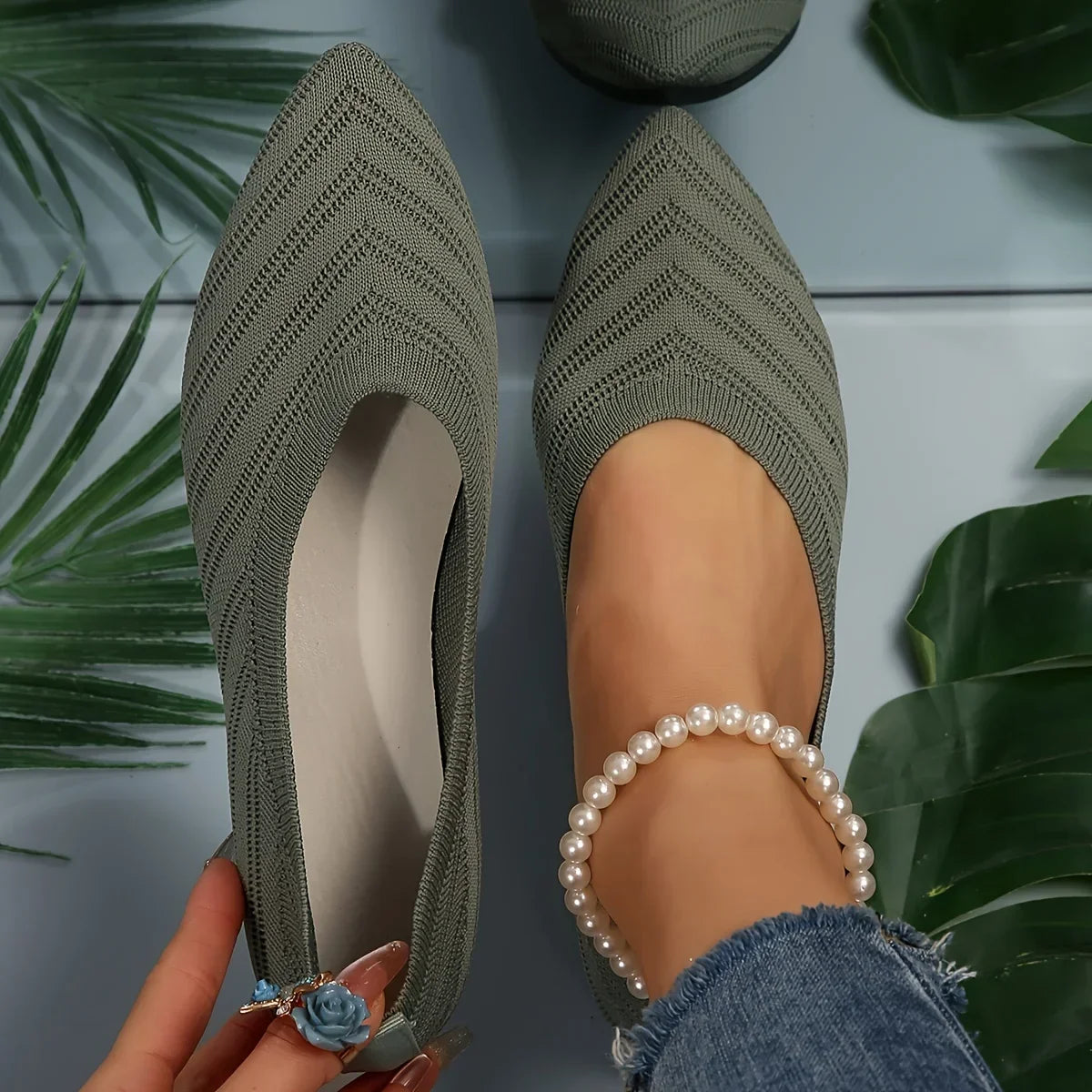 Women’s Pointed Toe Knitted Slip-On Flats – Solid Color Casual Breathable Ballet Loafers