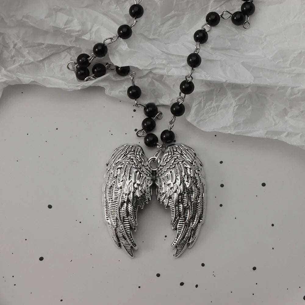 Gothic Bat Cross Necklace Set - Y2K Thorn Love Black Beaded Layered Jewelry for Halloween Parties