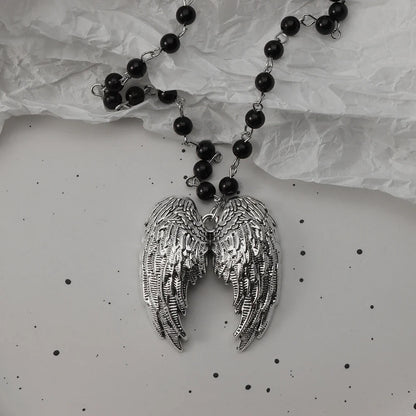 Gothic Bat Cross Necklace Set - Y2K Thorn Love Black Beaded Layered Jewelry for Halloween Parties
