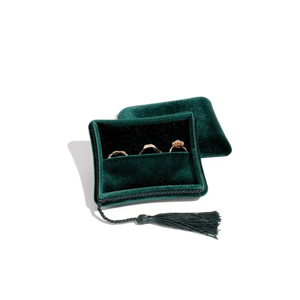 High-Quality Velvet Tassel Jewelry Box – Portable Soft Storage Case for Multifunctional Jewelry & Accessories
