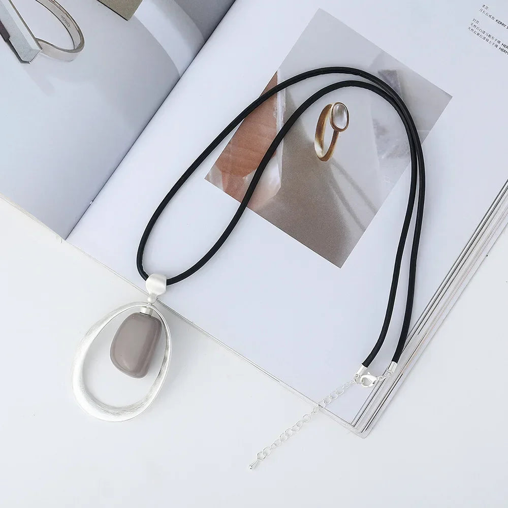 Vintage Long Chain Necklace – Irregular Gothic Pendant Jewelry for Women, 2023 Trendy Fashion Accessories